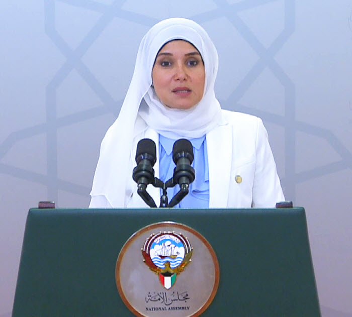  بوشهري: وزيرة الأشغال أخفقت في ملف إصلاح الطرق وسنتعامل معها وفق الأطر الدستورية
